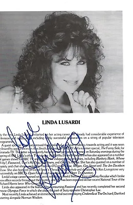 Linda LUSARDI- Former Page 3 Glamour Model TV Presenter Actress-signed  Bio Pic • £6