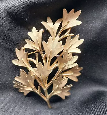 VTG Crown Trifari Brushed Gold Tone Flower Leaf Pin Brooch 1955-1969 Philippe • $18