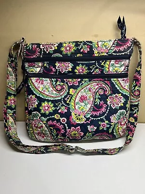 VERA BRADLEY Floral Tote 12 X 15.5 X 4 Nice • $10