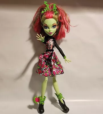 Monster High Gloom And Bloom Venus McFlytrap Doll Incomplete Accessories  • $39.98