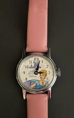 $75 • Buy Vintage 1970s Disney Cinderella Watch-Still Works! Cinderella Collectible-RARE!!