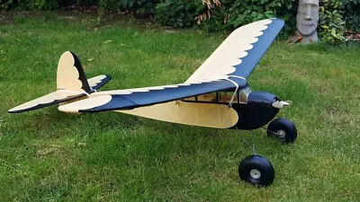 'Junior 60' - KK Free-flight/RC Cabin Model - Laser-cut Balsa Rib Set • £40