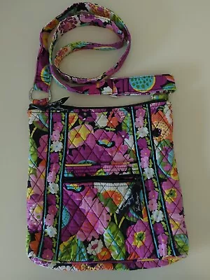 Vera Bradley Va Va Bloom Crossbody Boho Floral Hipster Purse Shoulder  Bag EUC • $16.50