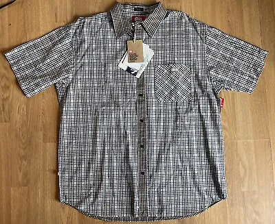 NWT Marc Ecko The Dwyer Collection Mens XL  Button Down Short Sleeve Dress Shirt • $19.99