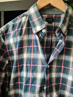 $69 J.Crew Tartan Plaid Button Up Shirt Mens Size M Long Sleeve • $15