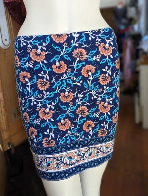 $20 • Buy Arnhem Mini Skirt Sz 8 Deep Blue W White/Aqua/Peach Boho Design Rayon Blend EUC