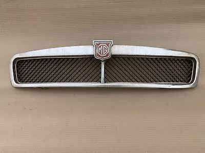 Mgb Roadster / Gt (1972-74) Original Front Grille Assembly Honeycombe Black • $151.59