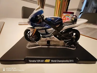 Valentino Rossi Collection Yamaha Yzr-m1 World Champs Bike 2013 Model • £7.50