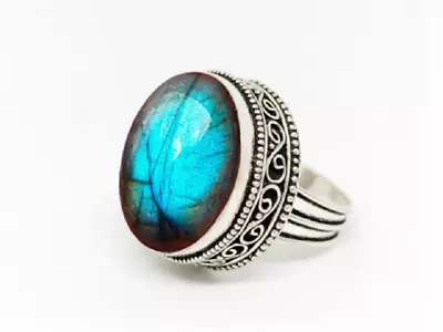 Labradorite Ring 925 Sterling Silver Handmade Oval Gemstone Ring Vintage Ring • $22.32