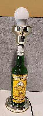 VINTAGE Cutty Shark Blended Scots Whisky Bottle 15  Bar Lamp/Light • $30