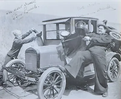 STAN LAUREL & OLIVER HARDY Signed Photograph - Comedy Film Star Actors Reprint • £6.99