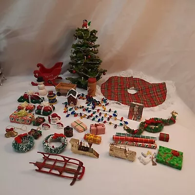 Christmas/Winter/Holiday Dollhouse Miniature Set Tree/Gifts/Wreaths/Sleds V2N • $39.95