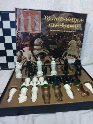 $42 • Buy Vintage 1970 E.S.Lowe RENAISSANCE CHESSMEN #833 Chess Set-Complete  4 3/4   King