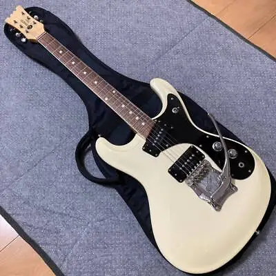 Electric Guitar Mosrite The Ventures 1965 Model White Ramones Made In Japan • $1678