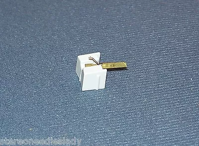 RECORD PLAYER TURNTABLE NEEDLE STYLUS For Philips GP370 GP-379 MM105 • $9.95