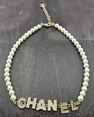 Chanel Crystal-Embellished Faux Pearl Beaded Gold Tone Choker Necklace Chain • £120