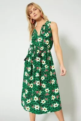 $125 • Buy Beautiful GORMAN  Brushed Flowers ” Dress * Size 10