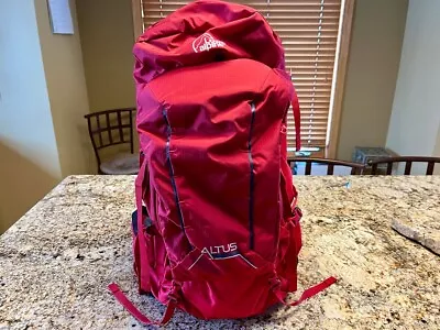 Lowe Alpine Altus 42:47 Ladies Backpack Red  New No Box - Awesome! • $120