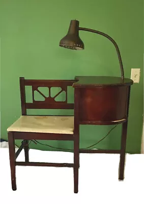 Vintage Magazine/Gossip/telephone Wood Bench W/ Builtin Gooseneck Lamp • $69