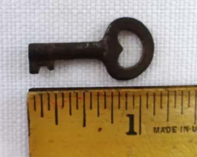 Vintage Tiny Skeleton Key Old Open Barrel Small 4 Desk Cash Trinket Box Lock #5 • $5