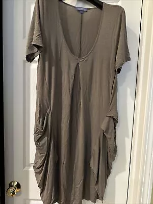 VIVIENNE TAM Women Size L Stretch Rare Dress • $20