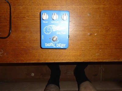 £12 • Buy Harley Benton Digital Delay Pedal