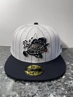 $55 • Buy 🧢 THE CLINK ROOM ONE ARM BANDITS HAT 7 3/8  Money Slot Machine W FIRST RUN PIN