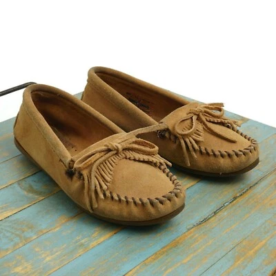 $9.95 • Buy Minnetonka Womens Kilty Moccasin Slipper Flats Size 6.5 Brown Suede Casual