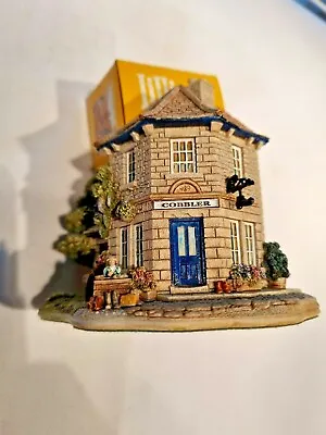 **RARE**Lilliput Lane Cottage **Buckle My Shoe** British Collection - No.2186 • £50