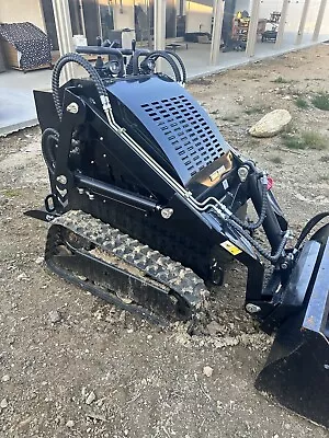 Mini Skid Steer • $8100