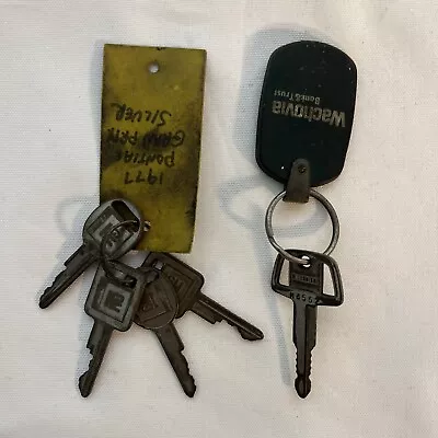 Vintage Set Of Automotive Keys Lot Of 4 GM General Motors & Mitsubishi • $14.95