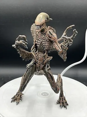 Warrior Alien - McFarlane Movie Maniacs 6 ALIEN RESURRECTION 2003 • $15