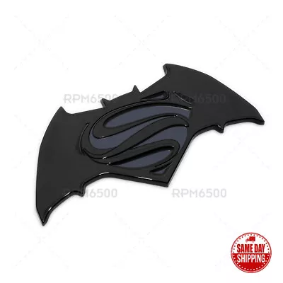 Jeep Renegade Dawn Of Justice Batman Superman Trunk Emblem 68317242AA MOPAR • $24.99