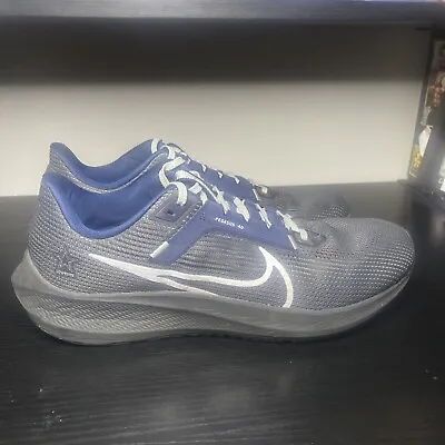 Nike Air Zoom Pegasus 40 Dallas Cowboys DZ5975-001 Mens Size 11.5 Gray Blue • $74.99