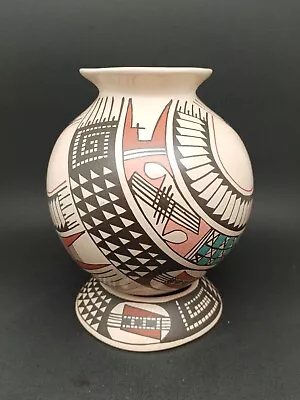 Mata Ortiz  Pottery Handmade Pottery Design By Yolanda Soto. • $75