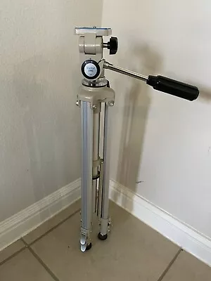 Vintage Vivitar 2240 Lightweight Aluminum Tripod 1990’s.  Adjustable 60” • $14.99