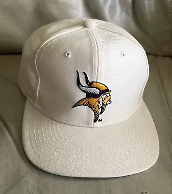Vintage Minnesota Vikings New Era Pro Model Snapback Hat Wool Blend • $39.99