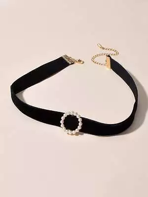 Elegant Faux Pearl Circle Decor Choker For Women Novelty Necklace Creative • $5.32