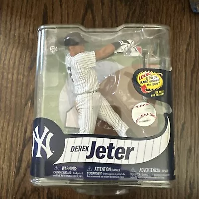 Derek Jeter MLB New York Yankees  Series 31 Mcfarlane Sportspicks Action Figure  • $19.95