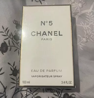 Chanel No 5 Eau De Parfum 100ml - New And Sealed • £79.99