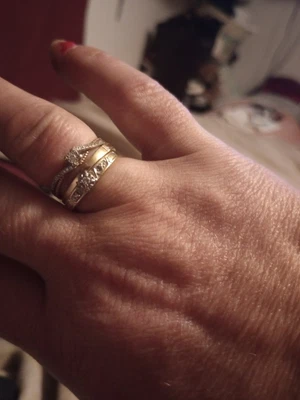$300 • Buy Diamond Ring