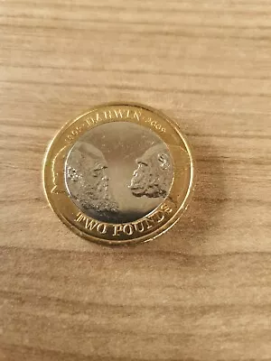 2009 Charles Darwin 2 Pound Coin • £3