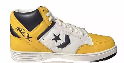 Magic Johnson Autograph Beckett COA 1W326977 Yellow/Purple Converse Shoe W/ Case • $449.99