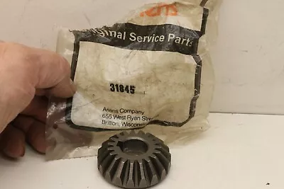 Genuine Ariens Gravely Lawn Mower Deck Gear Box Lower Gear 31845 031845 03184500 • $119.97