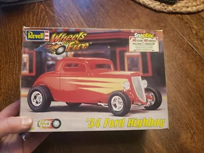 Revell Model Kit '34 Ford Highboy Model Wheels Of Fire SnapTite 1999 OPEN BOX  • $24.99