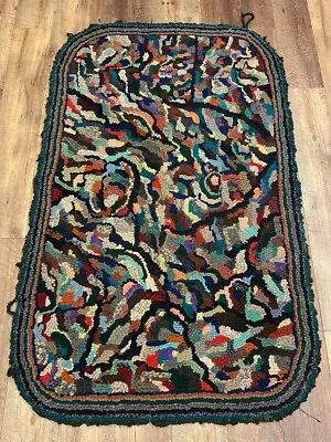 ANTIQUE PRIMITIVE FOLK ART Hand Hooked Rug On Burlap FARM HOUSE Or CABIN 1900’s • $300