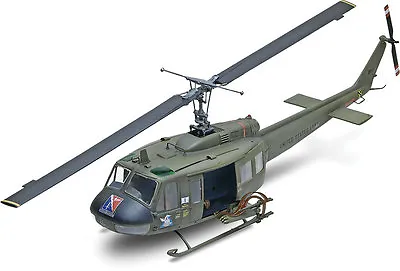 $20.95 • Buy Revell UH-1D Huey Gunship Helicopter 1:32 Scale Model Kit 5536