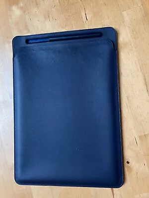 £25 • Buy Apple IPad Pro 12.9  Leather Sleeve Case - Midnight Blue - Genuine Apple