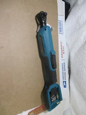 Makita XRW01Z 18V LXT®Lithium-Ion Cordless 3/8 / 1/4  Sq.Drive RatchetTool Only • $123.45