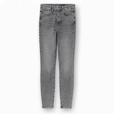 Divided By H&M Womens Jeans Sz 2 Gray High Rise Skinny Acid Wash • $7.99